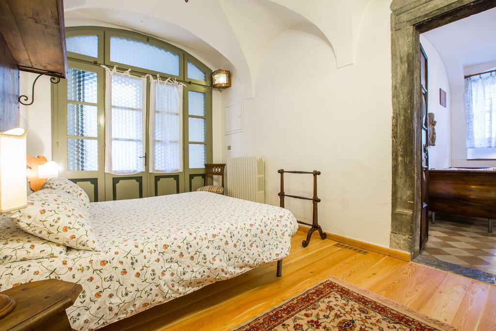 Il Batti Apartment Water Front And Private Beach Toscolano Maderno Eksteriør bilde