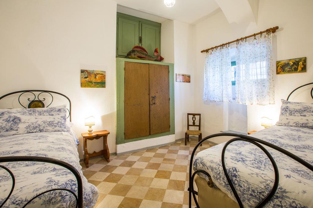 Il Batti Apartment Water Front And Private Beach Toscolano Maderno Eksteriør bilde