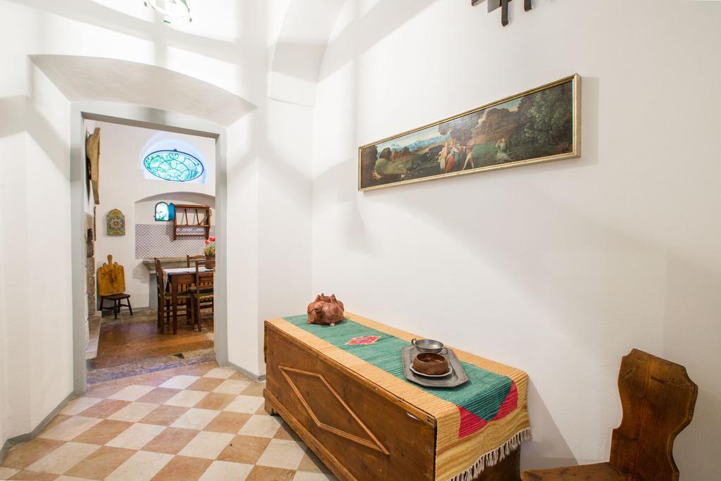 Il Batti Apartment Water Front And Private Beach Toscolano Maderno Eksteriør bilde